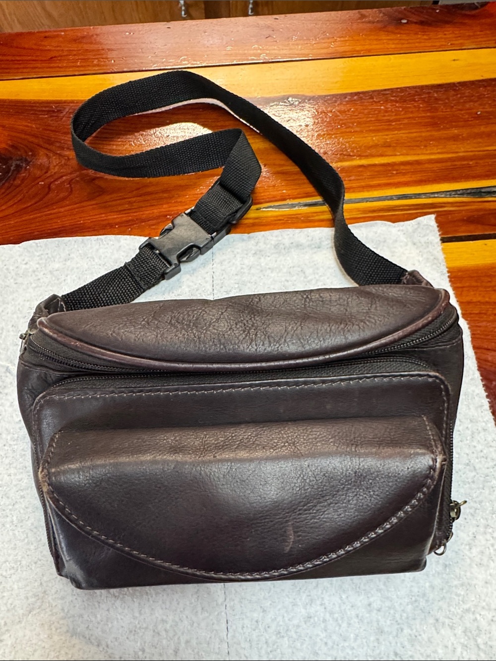 Boulder Ridge Full Grain Cowhide Multi Pocket Fanny Pack